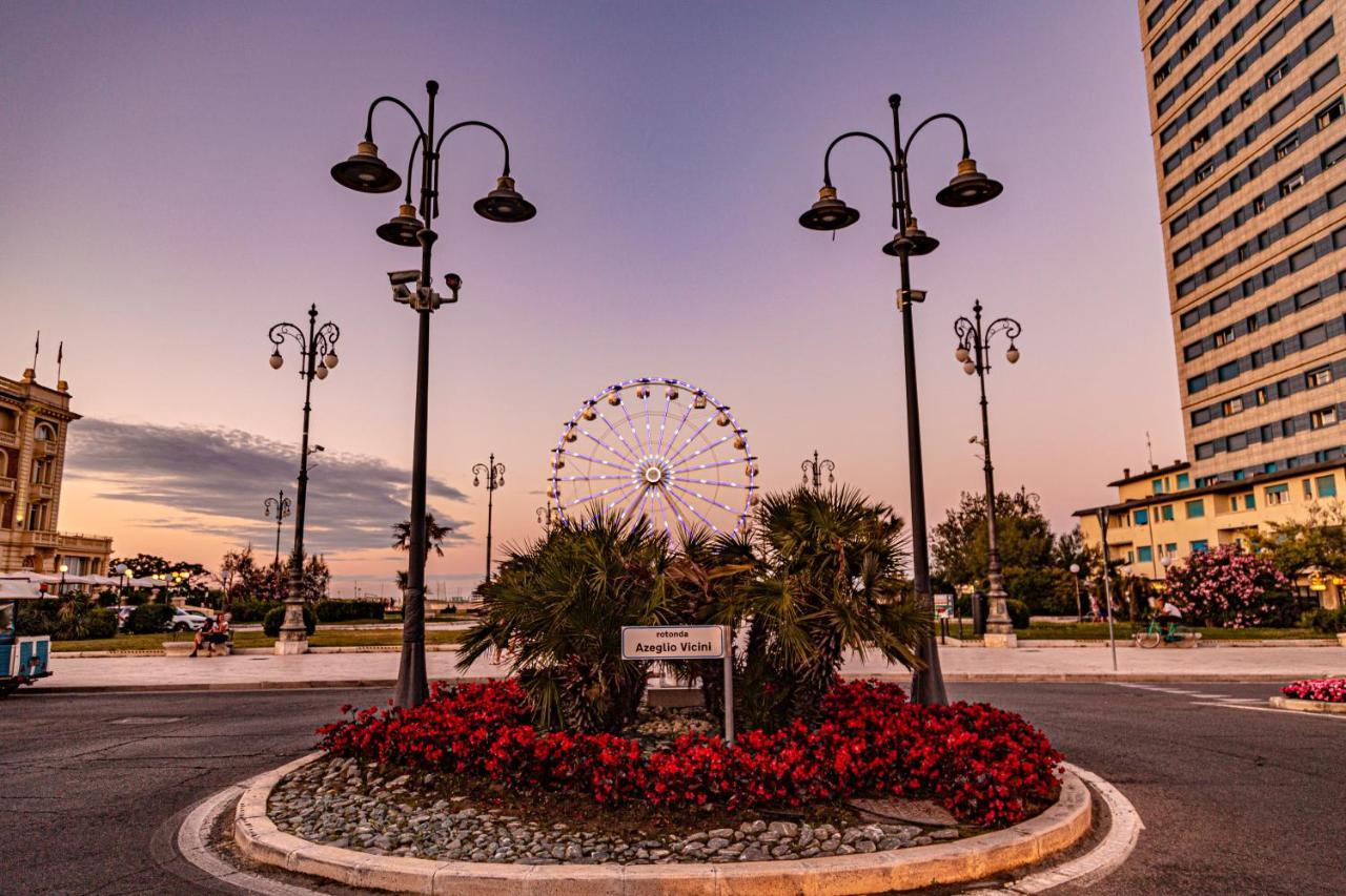 Hotel Villa Maria Cesenatico Esterno foto